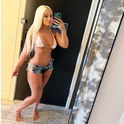 Barbie Nicole's profile picture