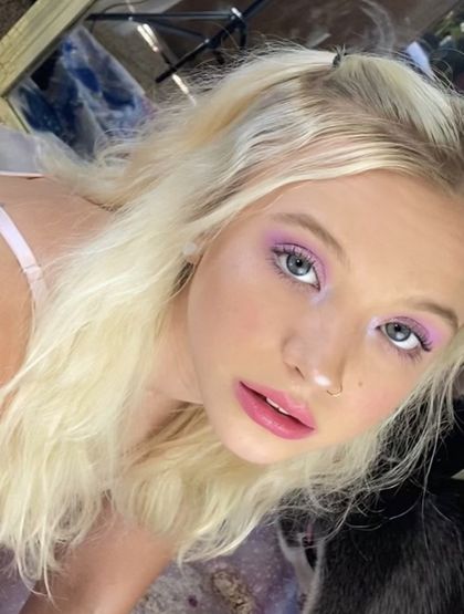 Blonde Bunny's profile picture