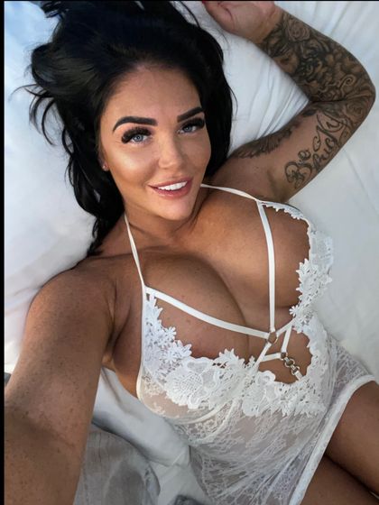 ALL INCLUSIVE EMMA LEIGH's profile picture