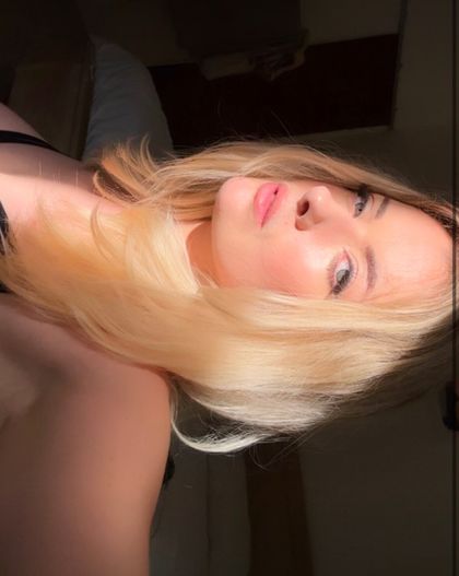 Naughty Blonde Grace 🙋‍♀️ VIDEO CALL NOW's profile picture