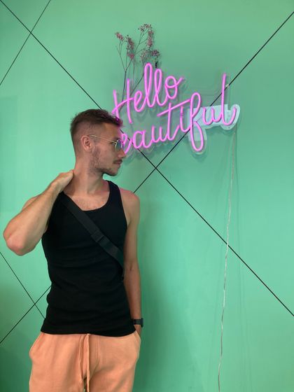м's profile picture