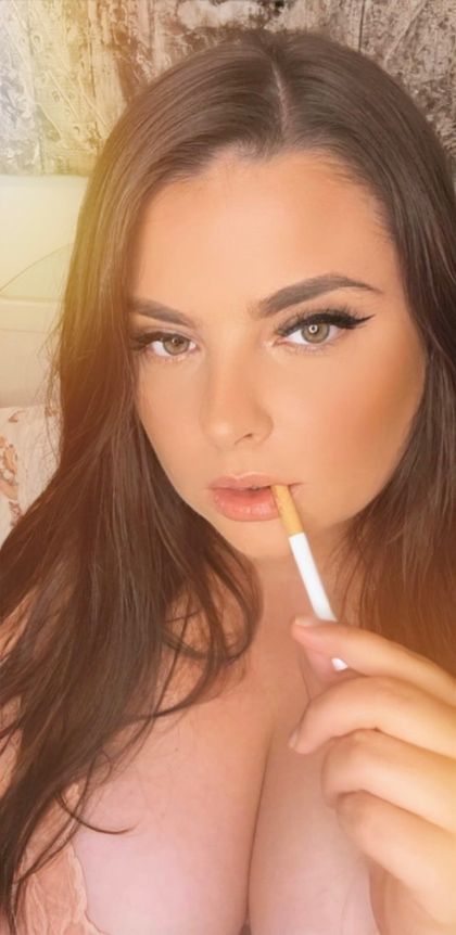Scarlet James's profile picture