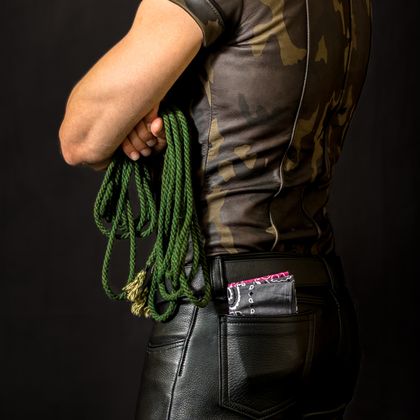 THIKTOOL: Bondage Daddy's profile picture