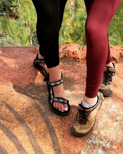 Toes in Hawaii's profile picture