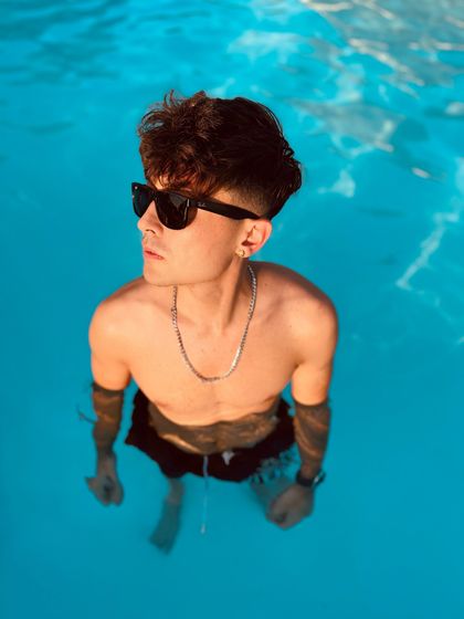 TWINK BREAKER's profile picture
